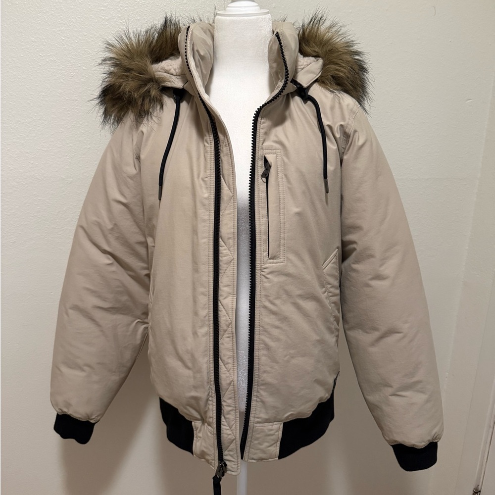Abercrombie & Fitch Cream Puffer Jacket
